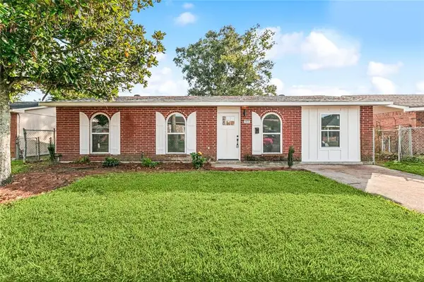 325 Dome Drive, Avondale, LA 70094