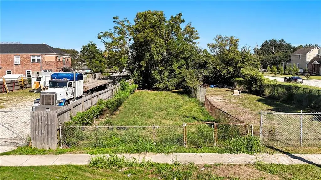 1313 Senate Street, New Orleans, LA 70122 - Image #1