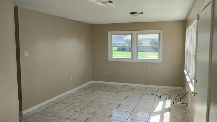 5400 Debore Drive, New Orleans, LA 70126 - Image #2