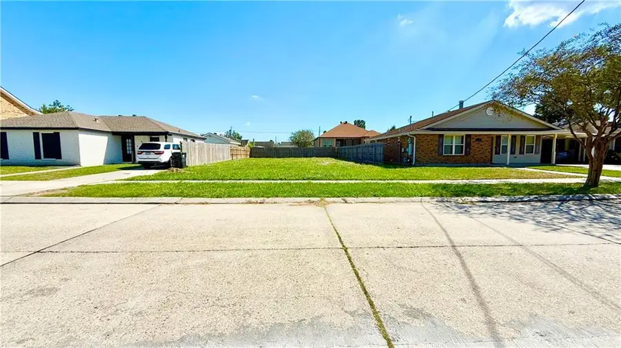 3305 Shannon Drive, Violet, LA 70092 - Image #2