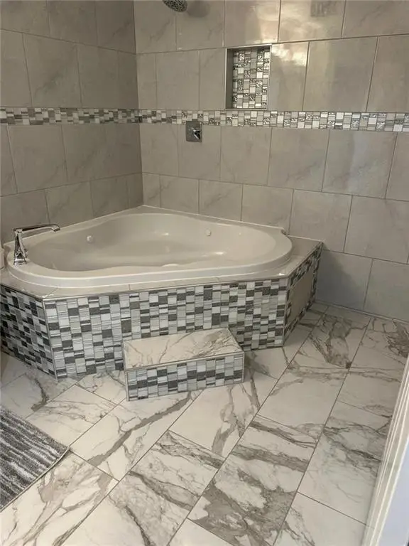 5829 Sylvia Drive, New Orleans, LA 70124 - Image #3