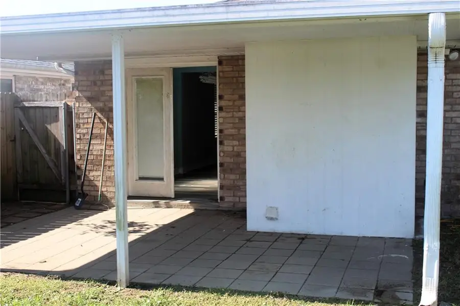 241 Riverview Drive, Saint Rose, LA 70087 - #2