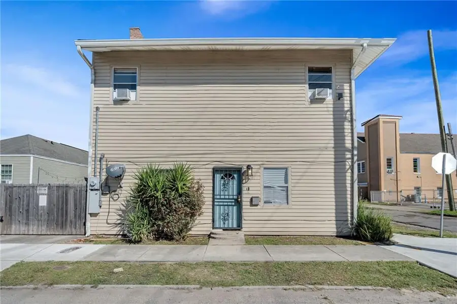 2201 Amelia Street, New Orleans, LA 70115 - Image #2