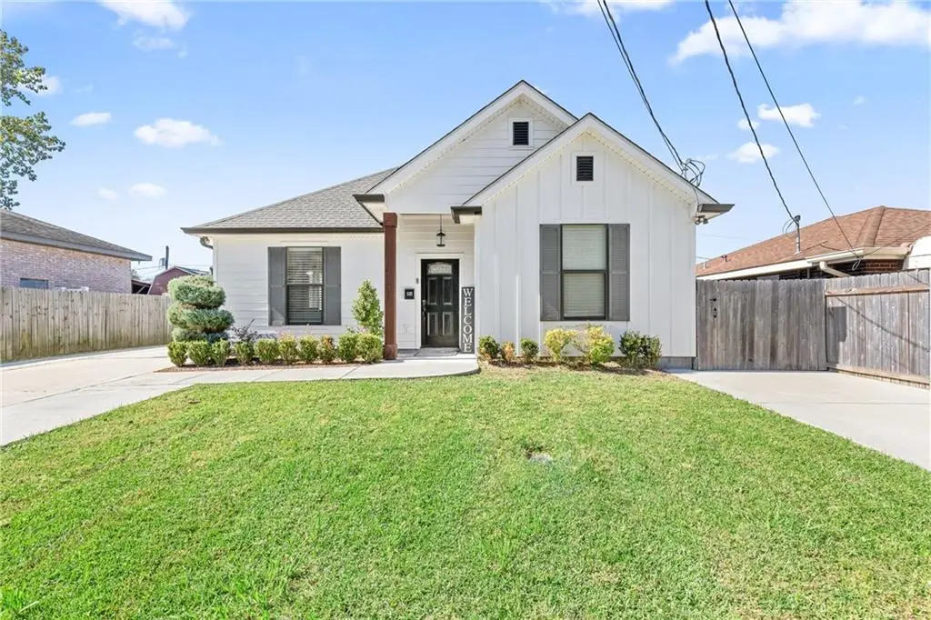 525 Marino Drive, Norco, LA 70079 - Image #1