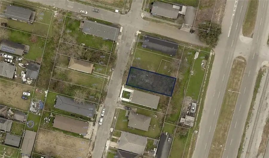 2435 Mazant Street, New Orleans, LA 70117 - Image #2