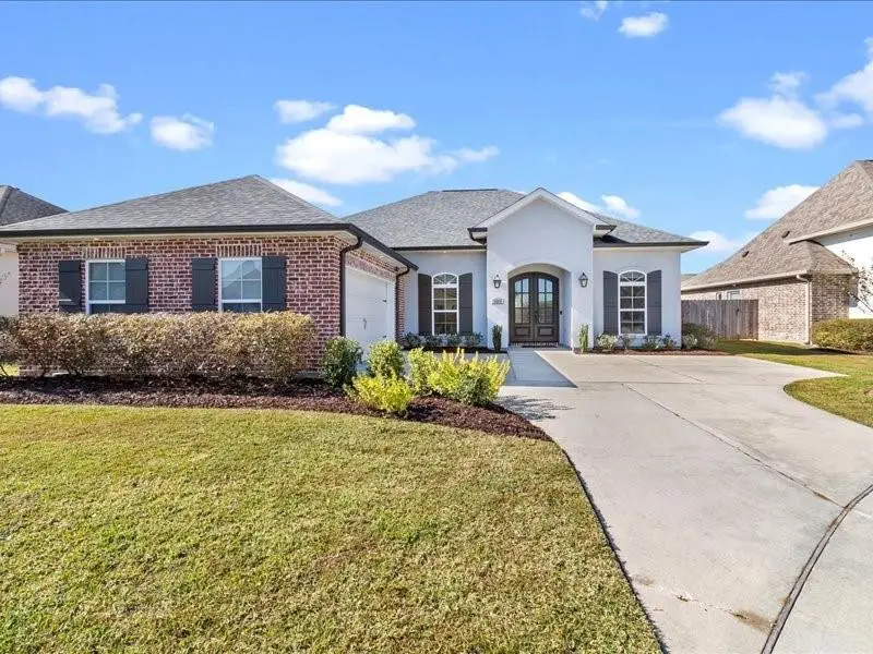 109 Cove Glen Lane, Luling, LA 70070 - Image #1