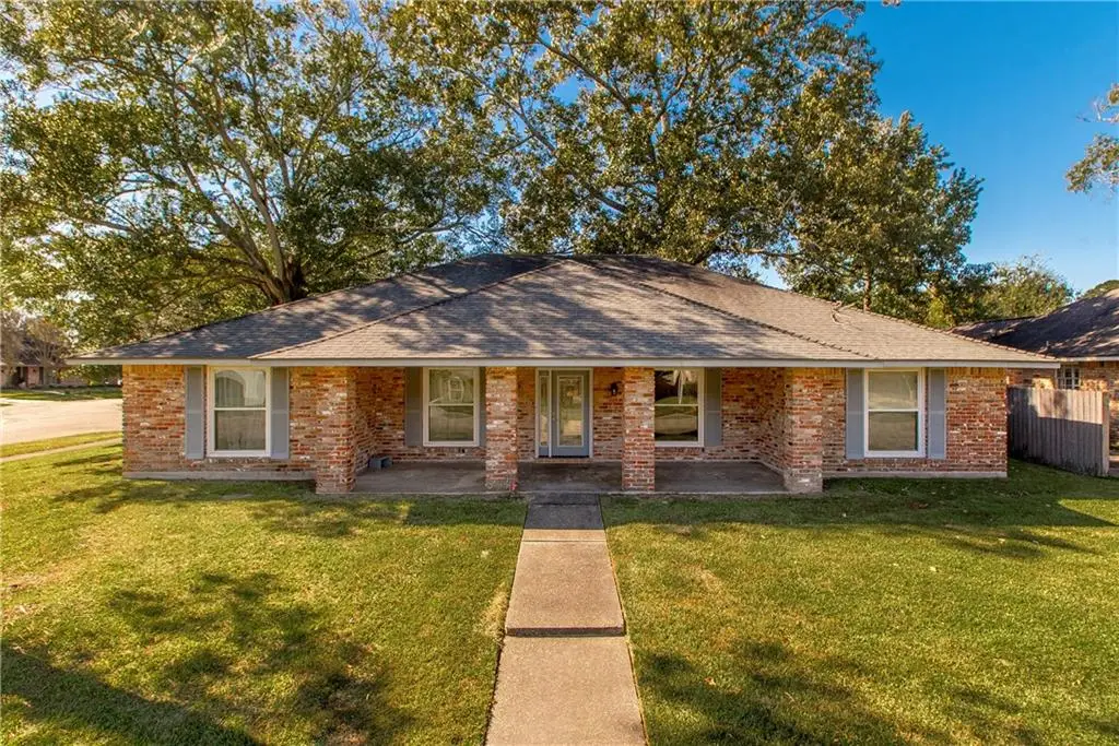 2732 Westerwood Drive, Baton Rouge, LA 70816 - Image #1