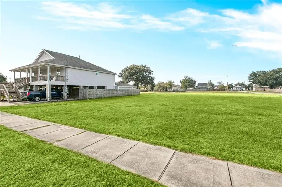 1832 Center Street, Arabi, LA 70032 - #2