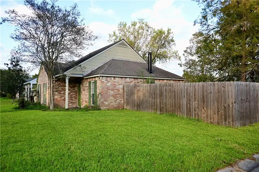 765 Fawn Lake Drive, Baton Rouge, LA 70816 - Image #3