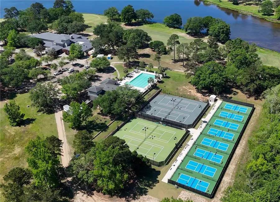 605 Northwoods Drive, Abita Springs, LA 70420 - Image #3