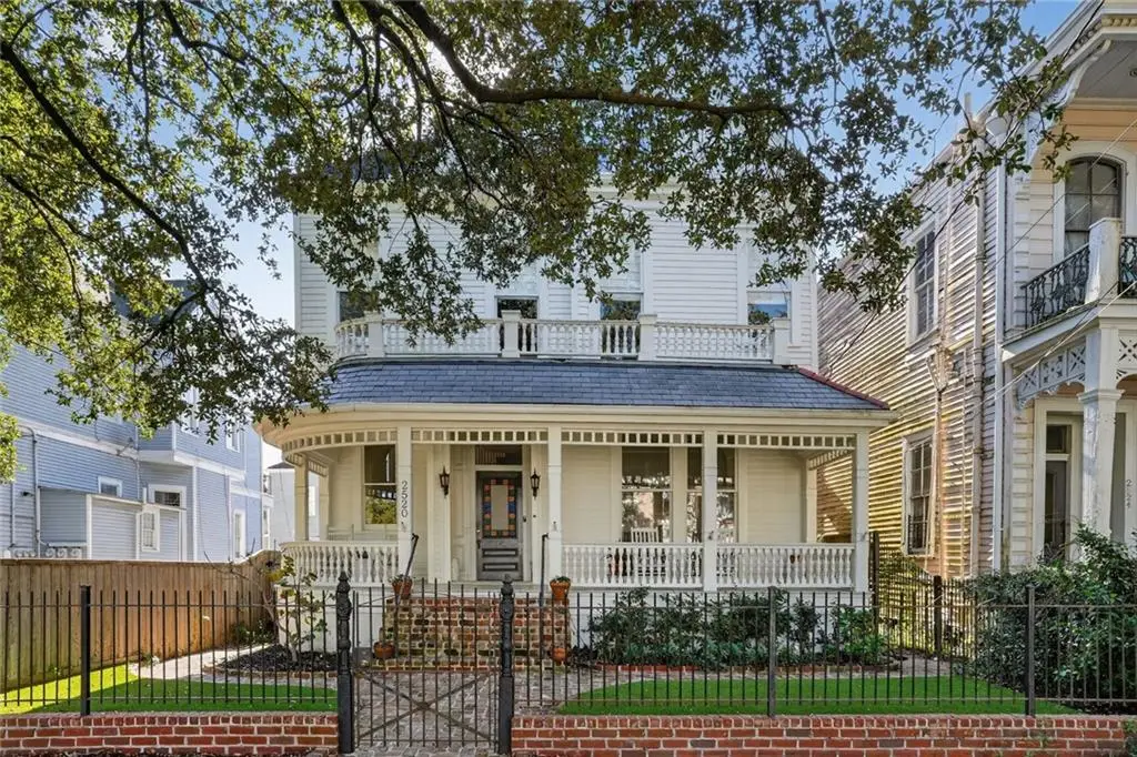 2520 Magazine Street, New Orleans, LA 70130 - Image #1