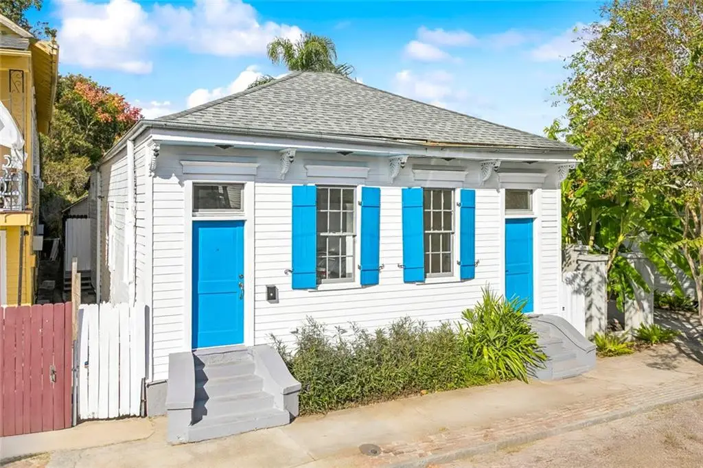 3917 Laurel Street, New Orleans, LA 70115 - Image #1