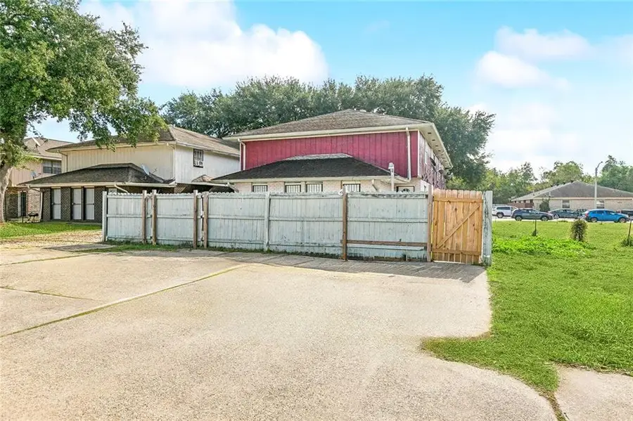 10921 Roger Drive, New Orleans, LA 70127 - Image #3