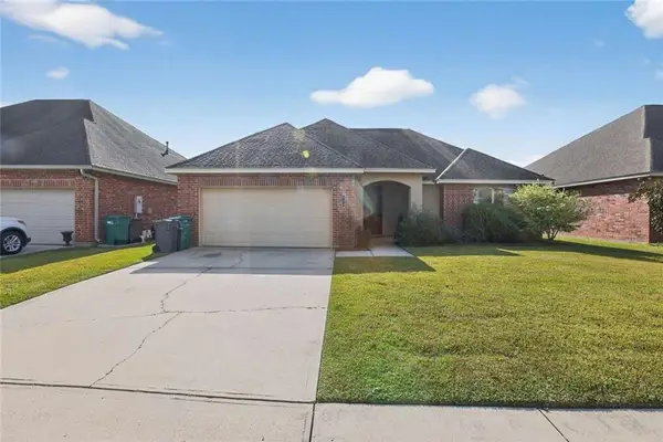 114 Cypress Sunset Drive, Broussard, LA 70518