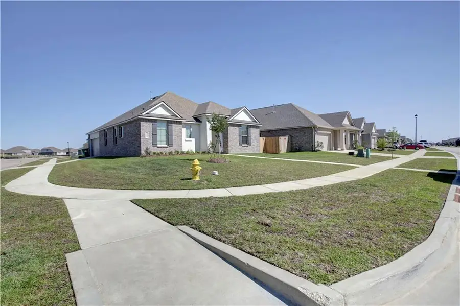 5184 Clarkston Grove Drive, Slidell, LA 70461 - #2