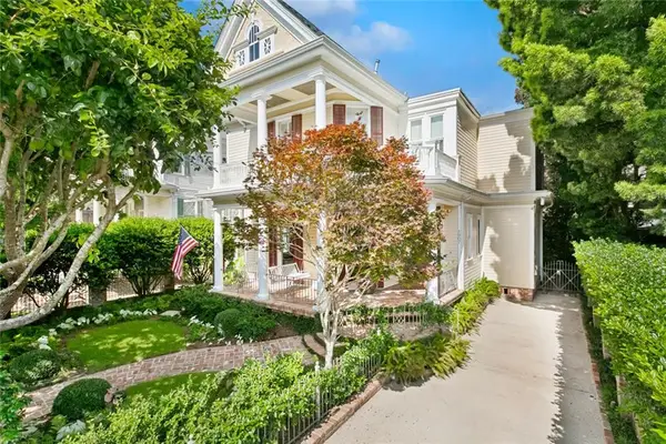 1907 Octavia Street, New Orleans, LA 70115