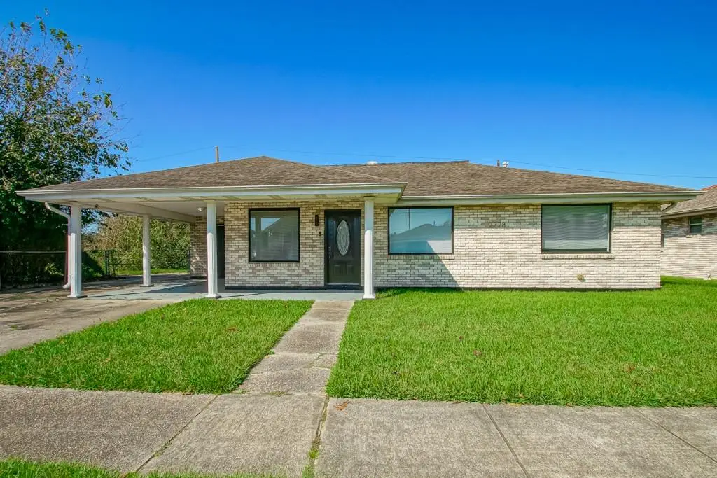 2328 Congressman Hebert Drive, Chalmette, LA 70043 - Image #1