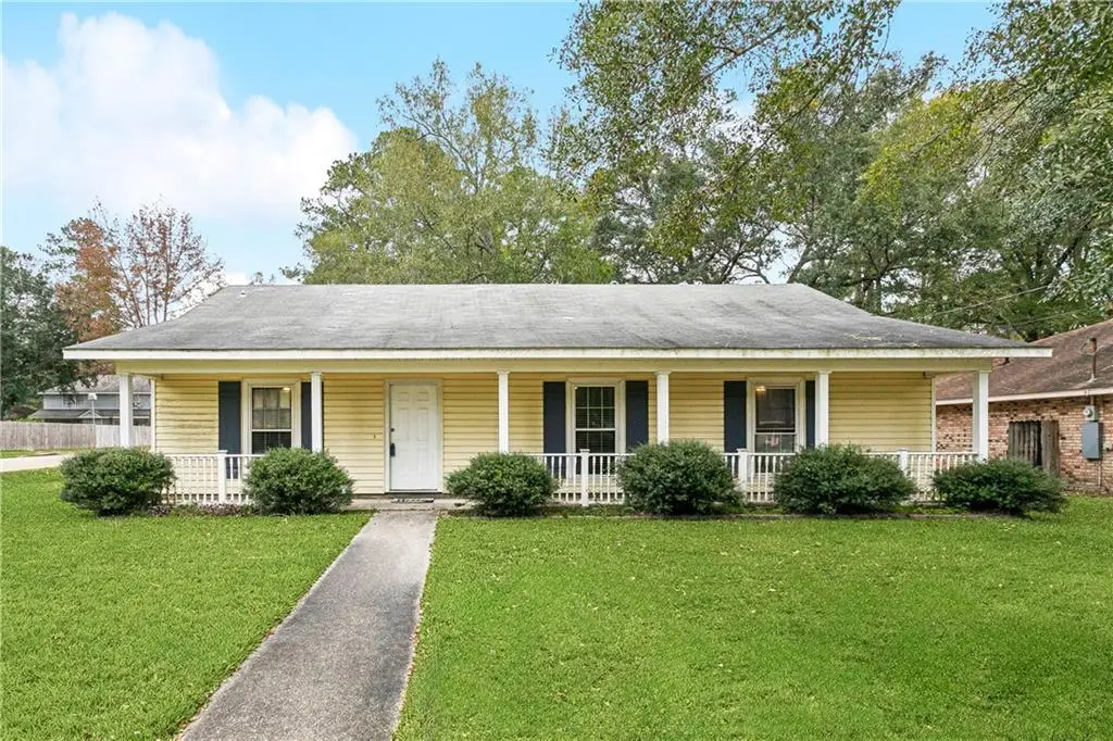 201 Walnut Street, Covington, LA 70433 - Image #1