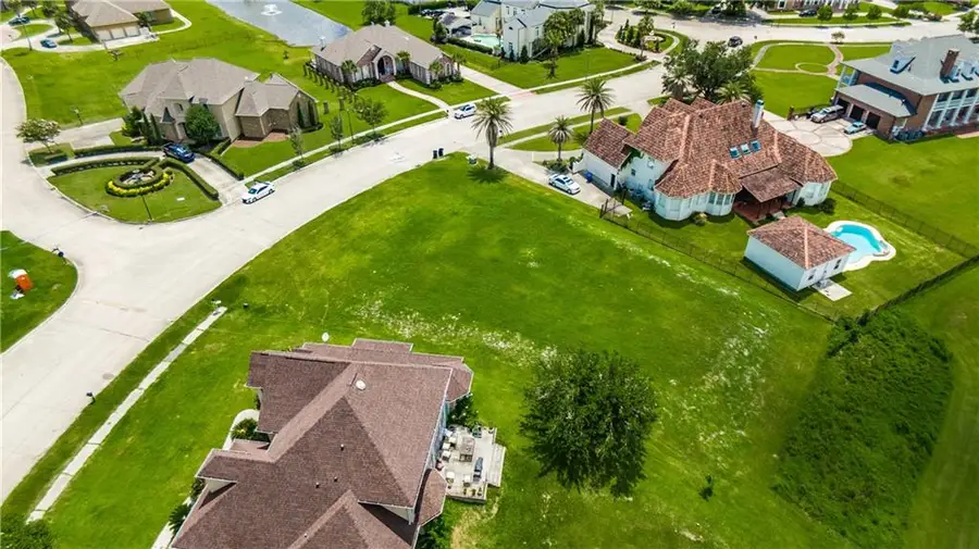 6021 Eastover Drive, New Orleans, LA 70128 - Image #3