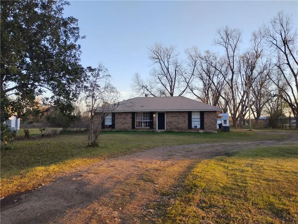 153 Highway 6 Highway, Natchitoches, LA 71457 - #1