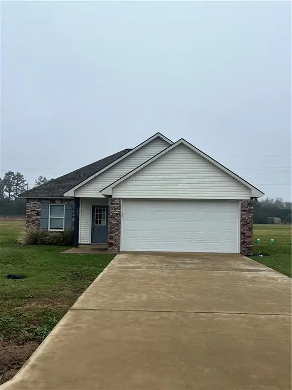 190 Grand Coulee Drive, Mansura, LA 71350