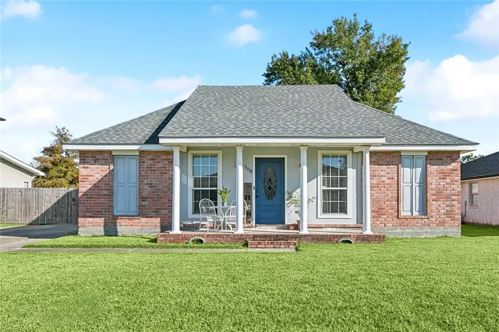 308 Coronado Drive, Luling, LA 70070 - Image #1