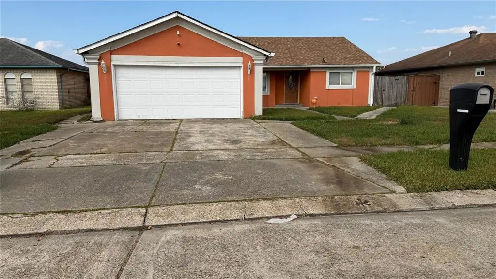 4048 N Dells Street, Harvey, LA 70058 - Image #1