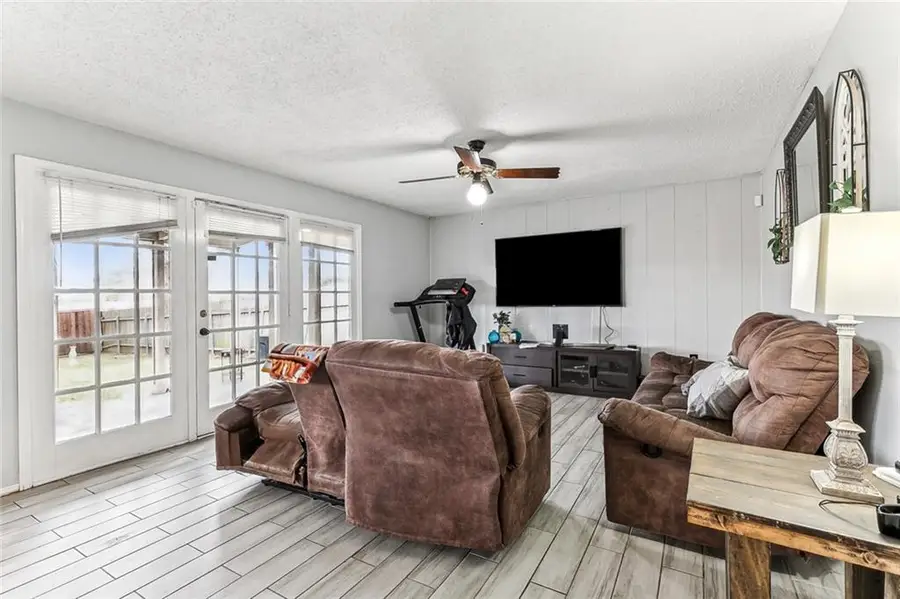 828 Fairfax Drive, Gretna, LA 70056 - #2