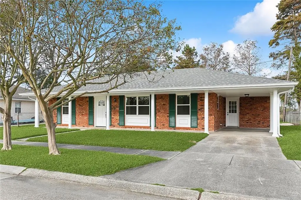 2104 Edgar Drive, Violet, LA 70092 - Image #1