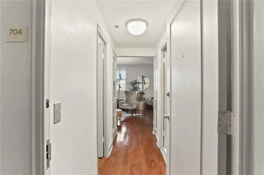 1205 St Charles Avenue #704, New Orleans, LA 70130 - #3