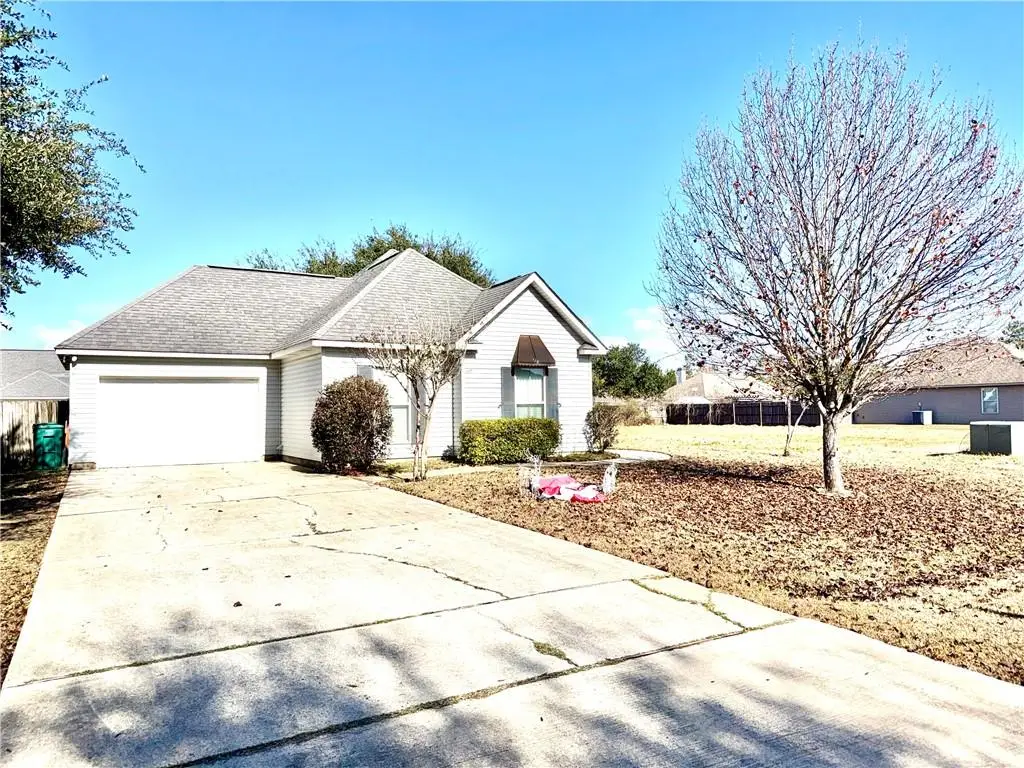 28491 Twilight Drive, Ponchatoula, LA 70454 - Image #1