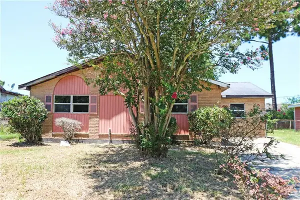 609 Majestic Place, New Orleans, LA 70114