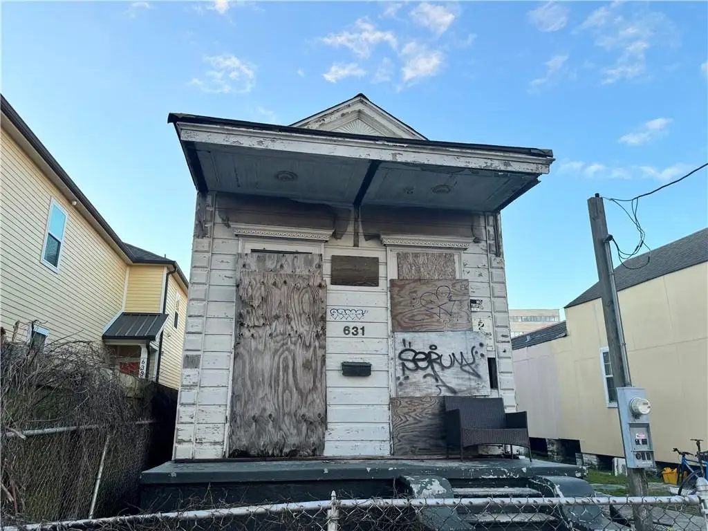631 S Lopez Street, New Orleans, LA 70119 - Image #1