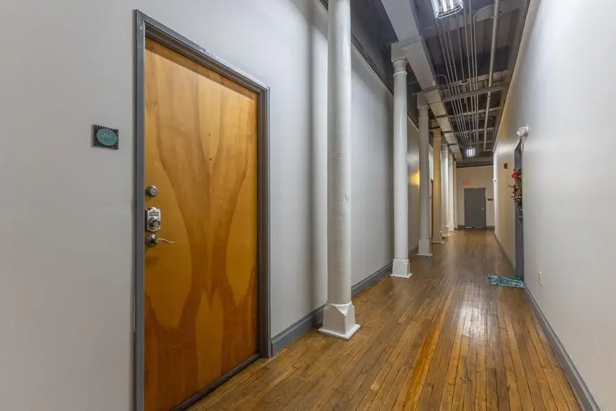 920 Poeyfarre Street #261, New Orleans, LA 70130 - Image #3