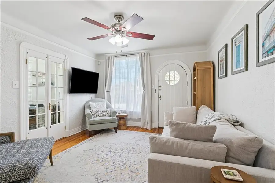 524 Athania Parkway, Metairie, LA 70001 - Image #2