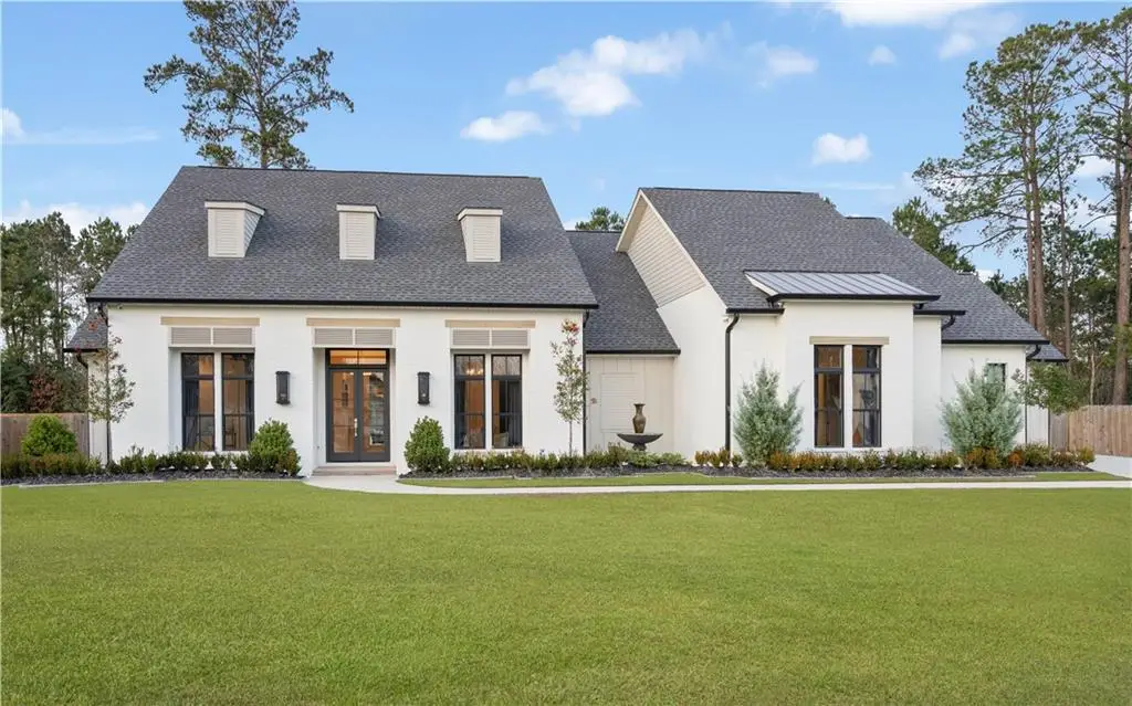 407 Rue Charlotte Road, Madisonville, LA 70447 - Image #1