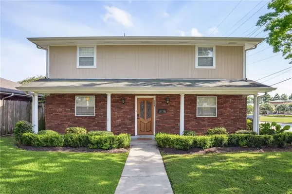 200 Pike Drive, Gretna, LA 70053