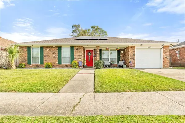 1229 Curtis Street, Harvey, LA 70058