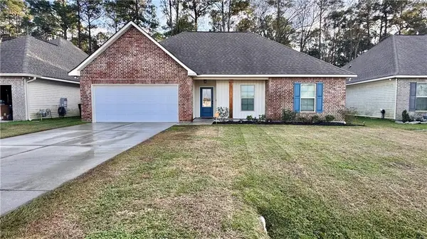 42086 Dothan Place, Ponchatoula, LA 70454