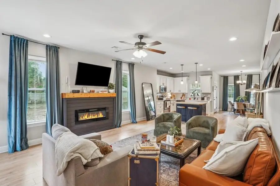 1511 Jasmine Street, Mandeville, LA 70448 - Image #2