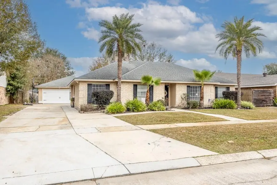 412 Briargrove Drive, Slidell, LA 70458 - Image #2