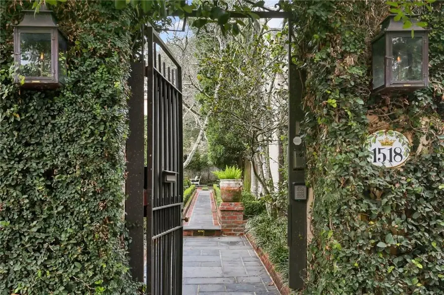 1518 First Street, New Orleans, LA 70130 - Image #2