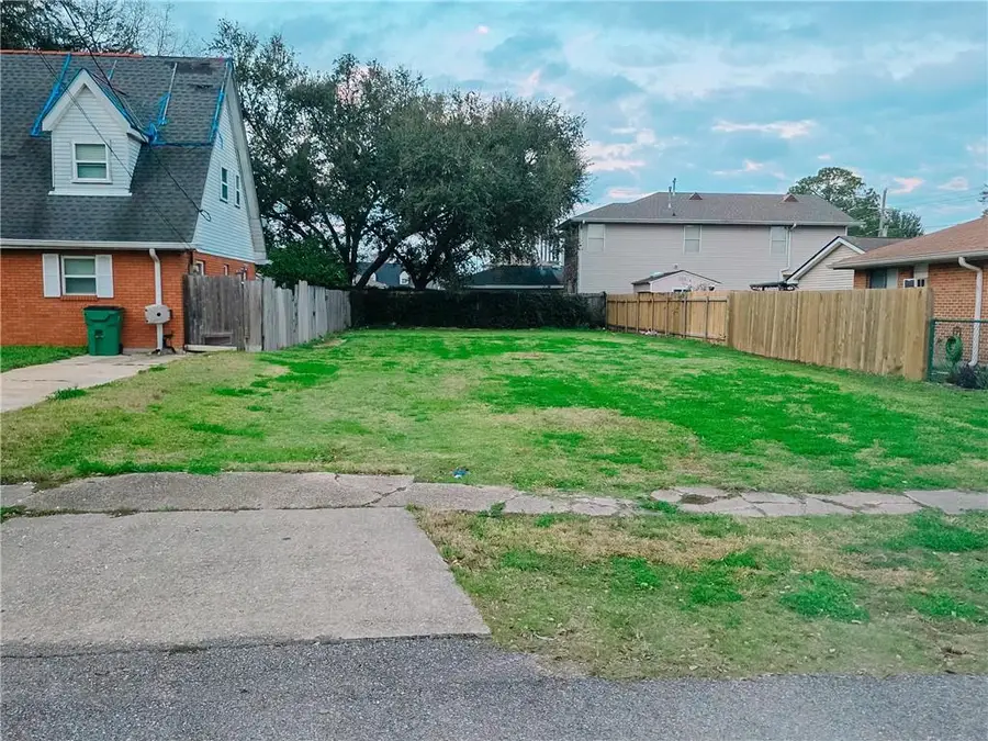 209 Sidney Street, Metairie, LA 70005 - Image #2