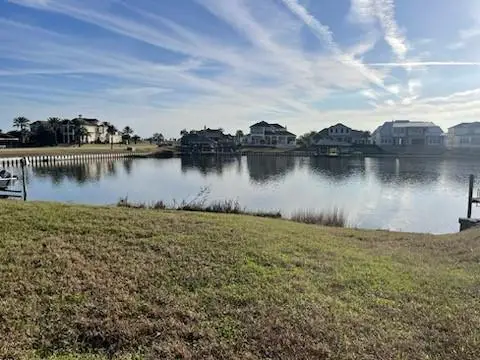 1067 Marina Villa South, Slidell, LA 70461