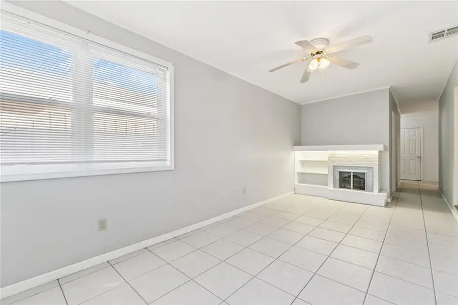 414 W Celestine Street, Chalmette, LA 70043 - #3