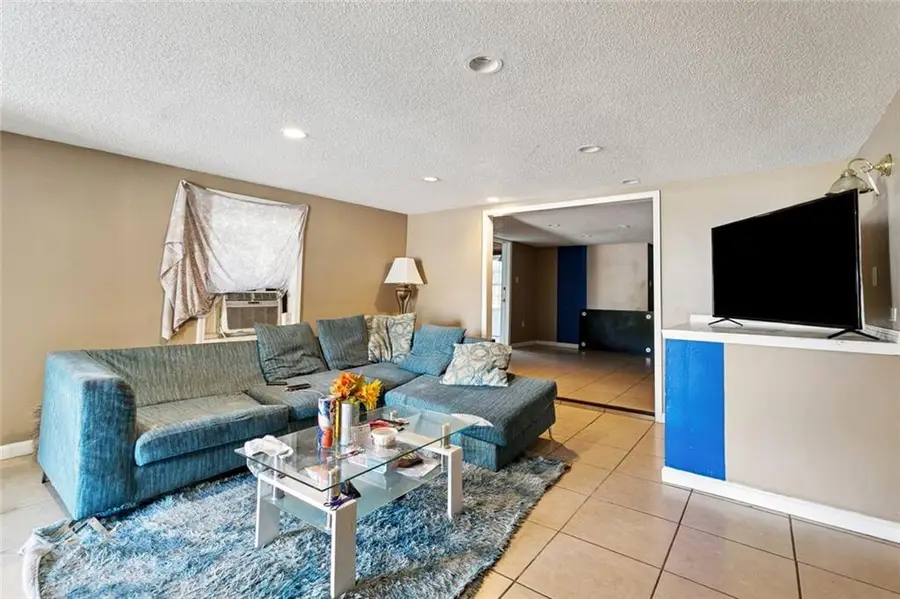 3221 33 Upperline Street, New Orleans, LA 70125 - #3