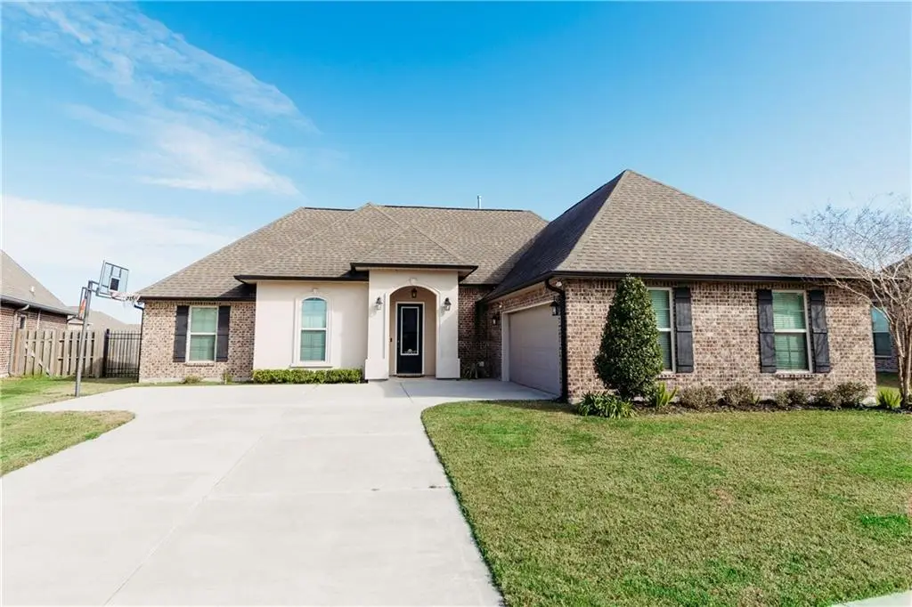 315 Royal Oak Boulevard, Thibodaux, LA 70301 - Image #1