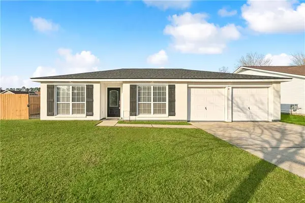6100 Clearwater Drive, Slidell, LA 70460