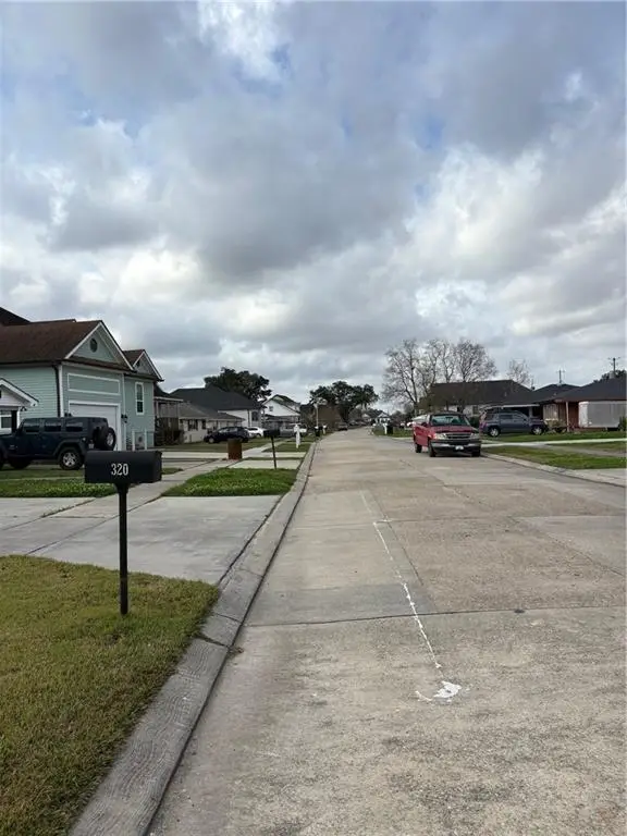 321 Bear Drive, Arabi, LA 70032 - Image #3