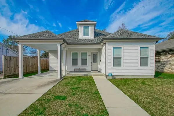 924 Brockenbraugh Court, Metairie, LA 70005
